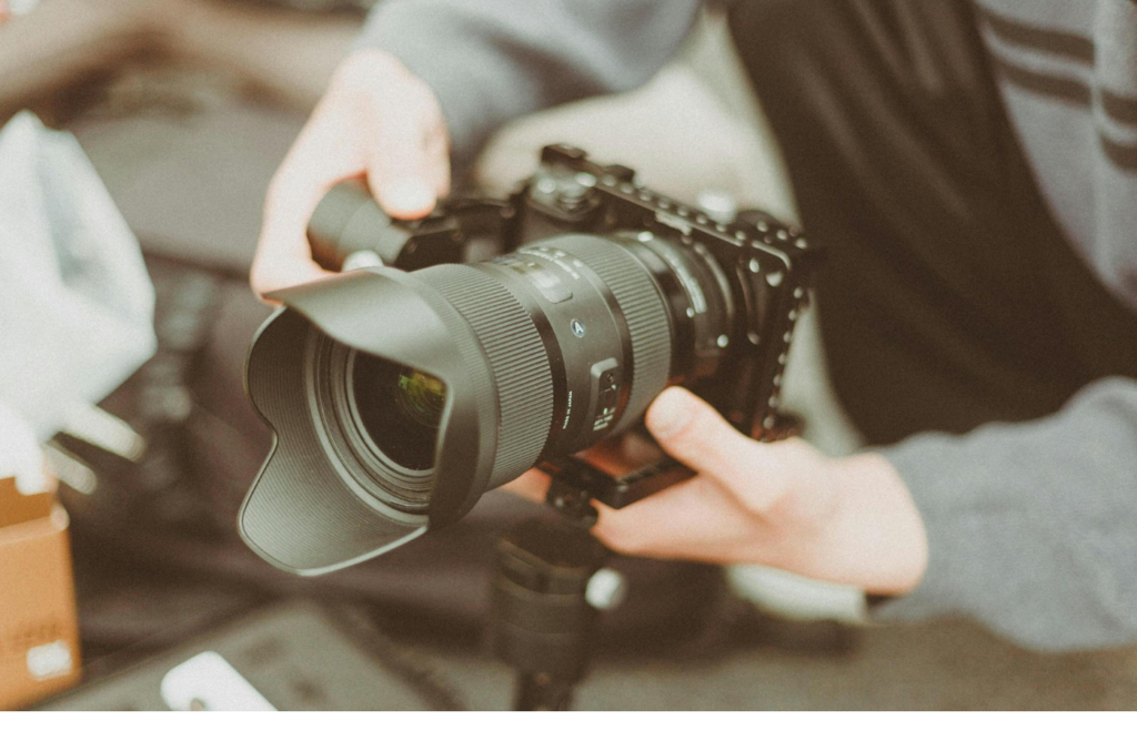 A high-end DSLR camera set up for a photoshoot