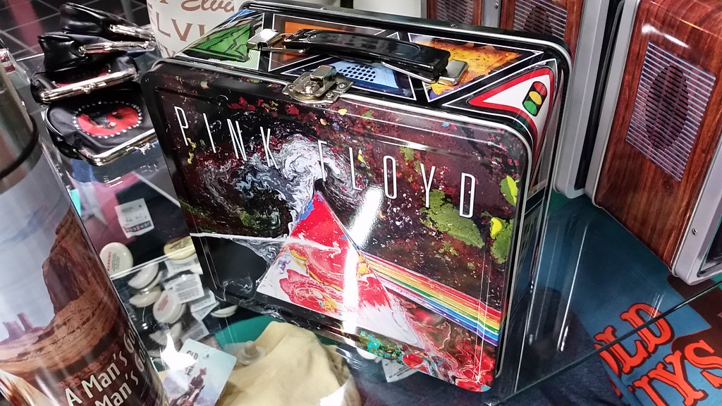metal lunch box