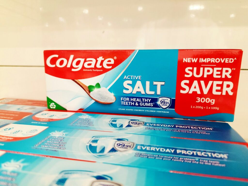 Colgate active salt toothpaste for healthy teeth.