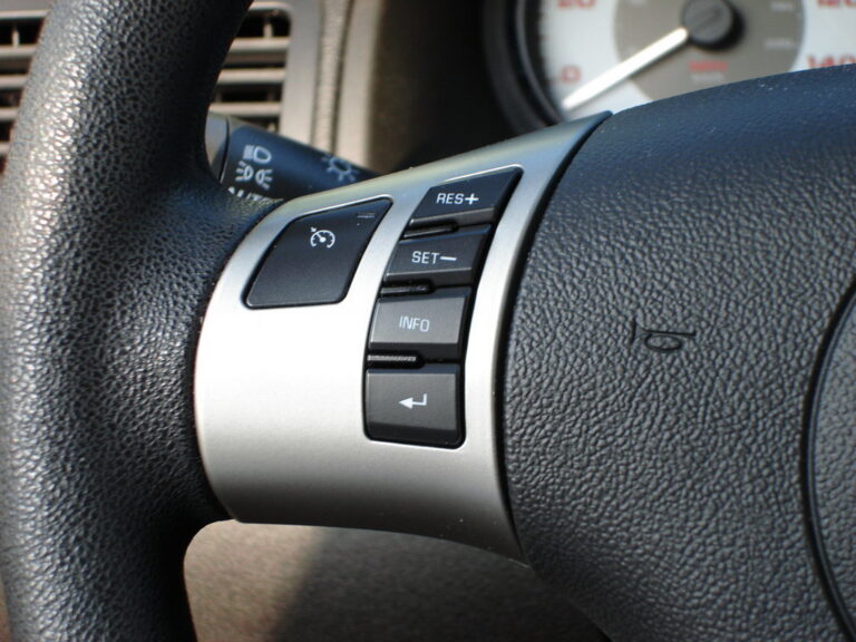 Pontiac G5 Cruise Control Controls