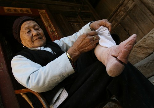 foot bind