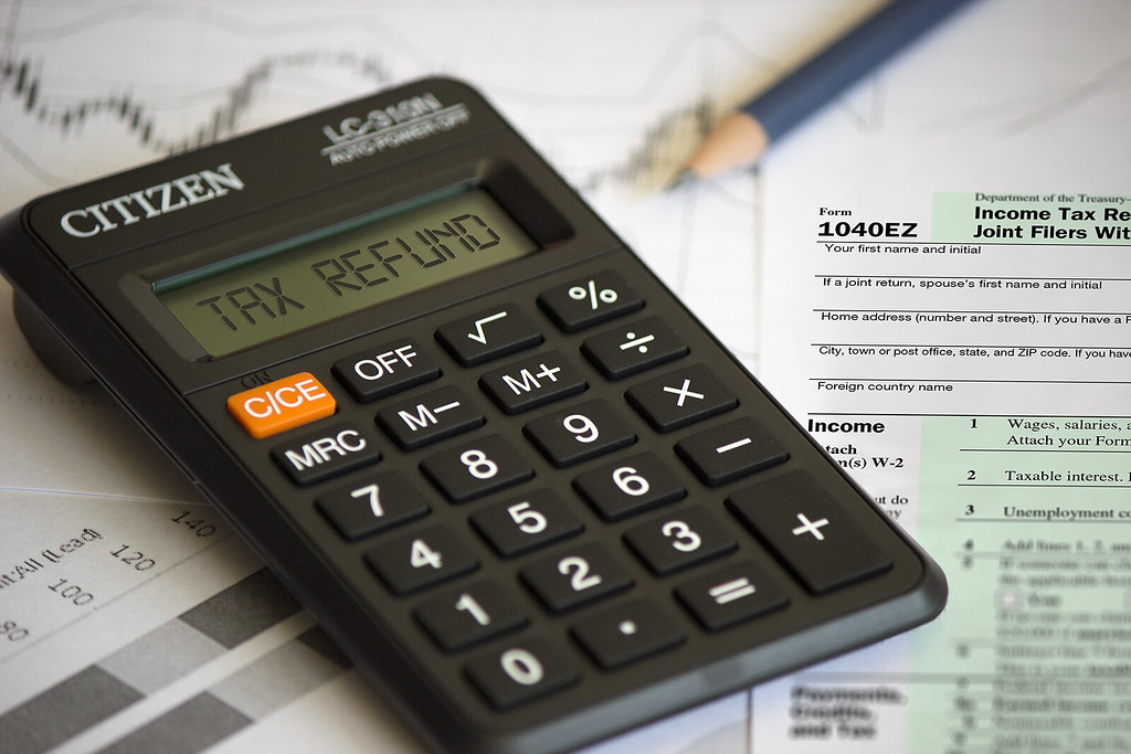 Tax Refund written on a calculator