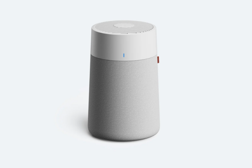 Blueair 511i Max compact air purifier with layered filtration