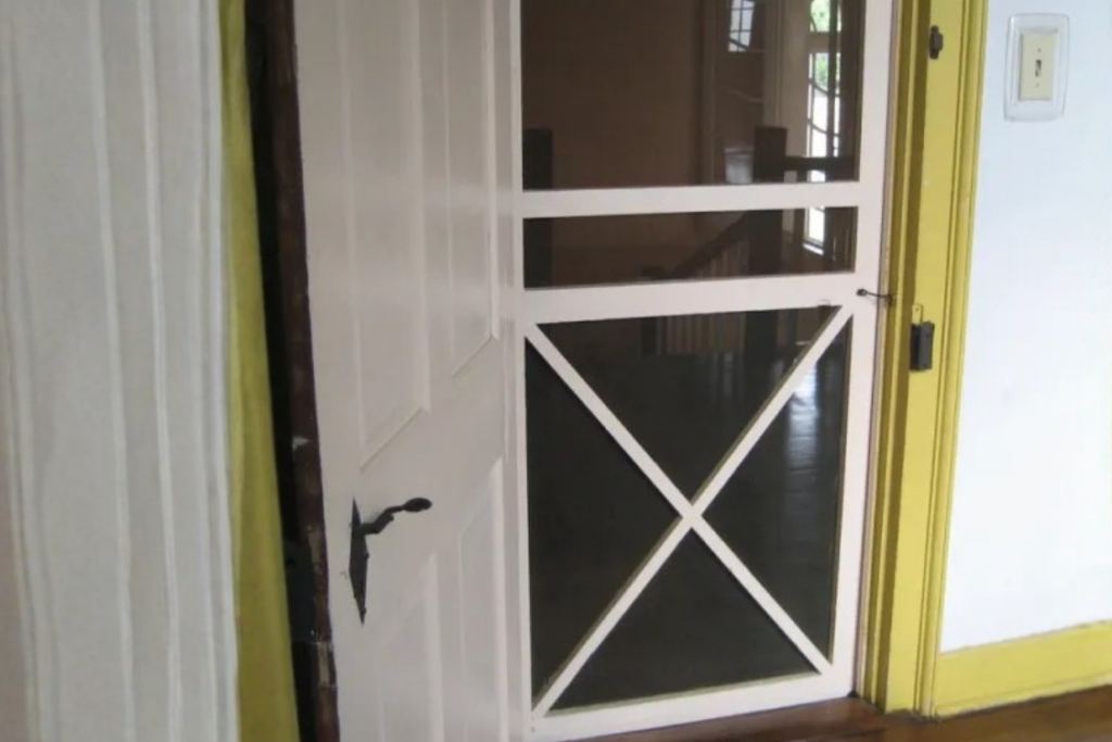 Customhouse Interior Screen Door