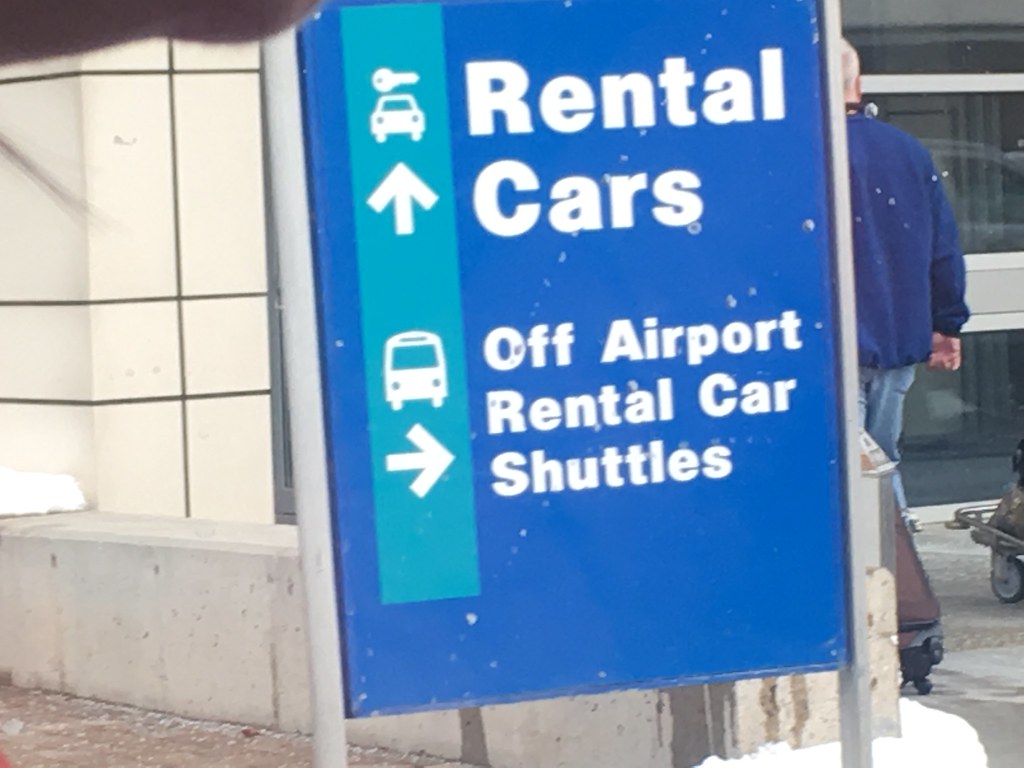 Fast track car rental at airport perks