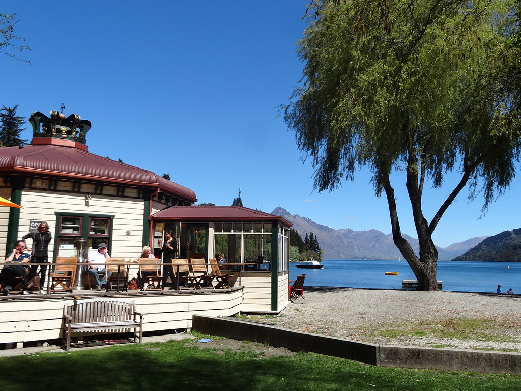 Queenstown. The Coronation Bath House on the esplanade facing Lake Wakatipu. Built for the coronation of Edward VII in 1901. Now a restaurant with a Crown on the top.