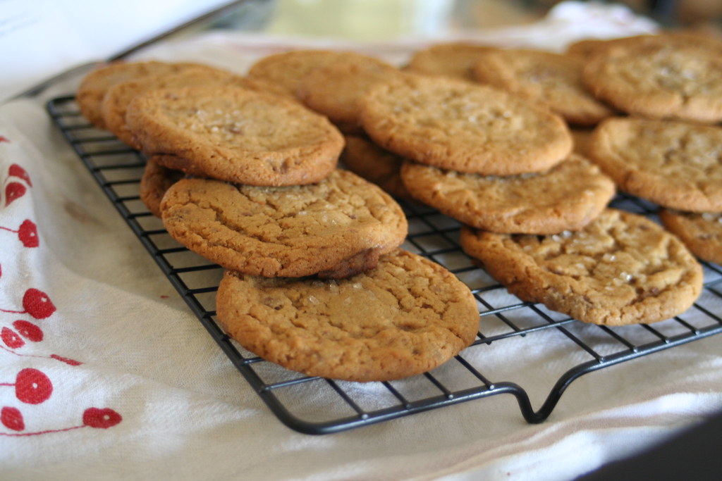 Peanut Butter Cookies w/ Milk Chocolate Chunks