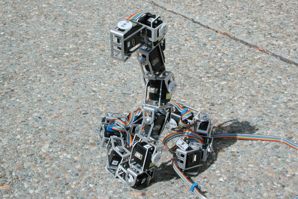 Snake robot modular design