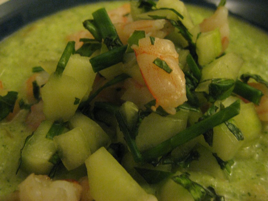 Cucumber melon soup with shrimp