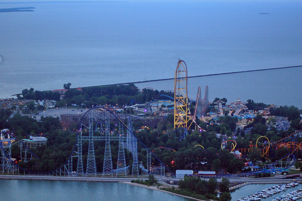Full view of the Cedar Point, capital of rollercoaster rides
