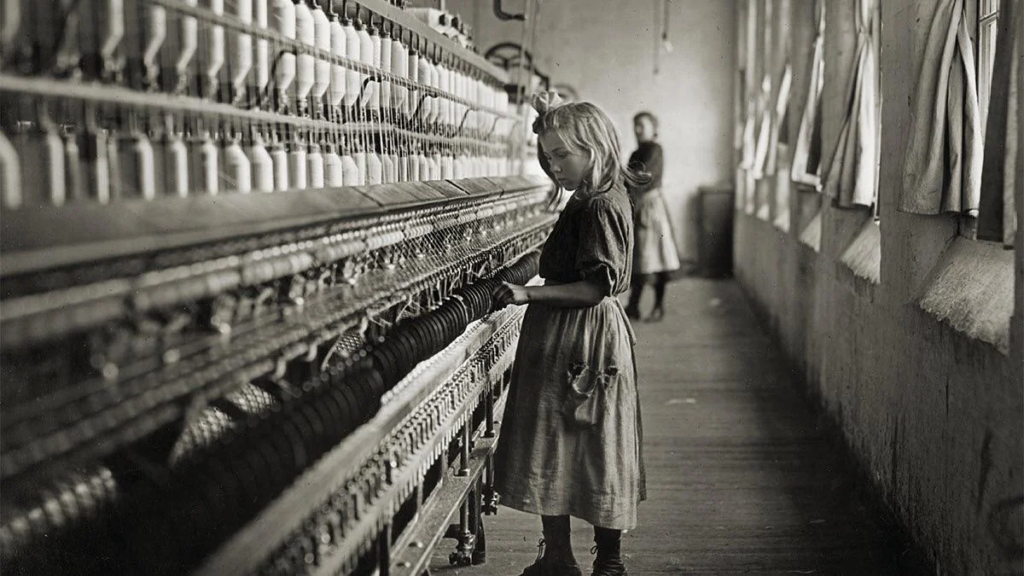 Child working in a cotton mill